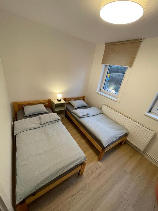 Apartamenty Guzik 22 Krosno Bagian luar foto